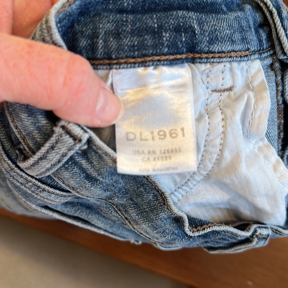 Girls designer denim skirt - DL1961 - size 10, good used condition - Picture 5 of 5